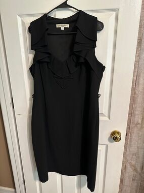 Evan Picone Black Ruffle V-Neck Sleeveless Mini Dress